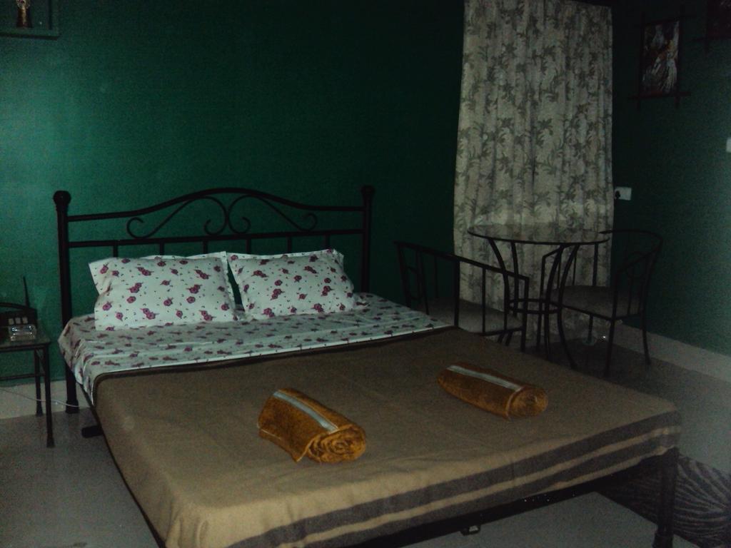 Hotel Kings Castle Гувахати Номер фото